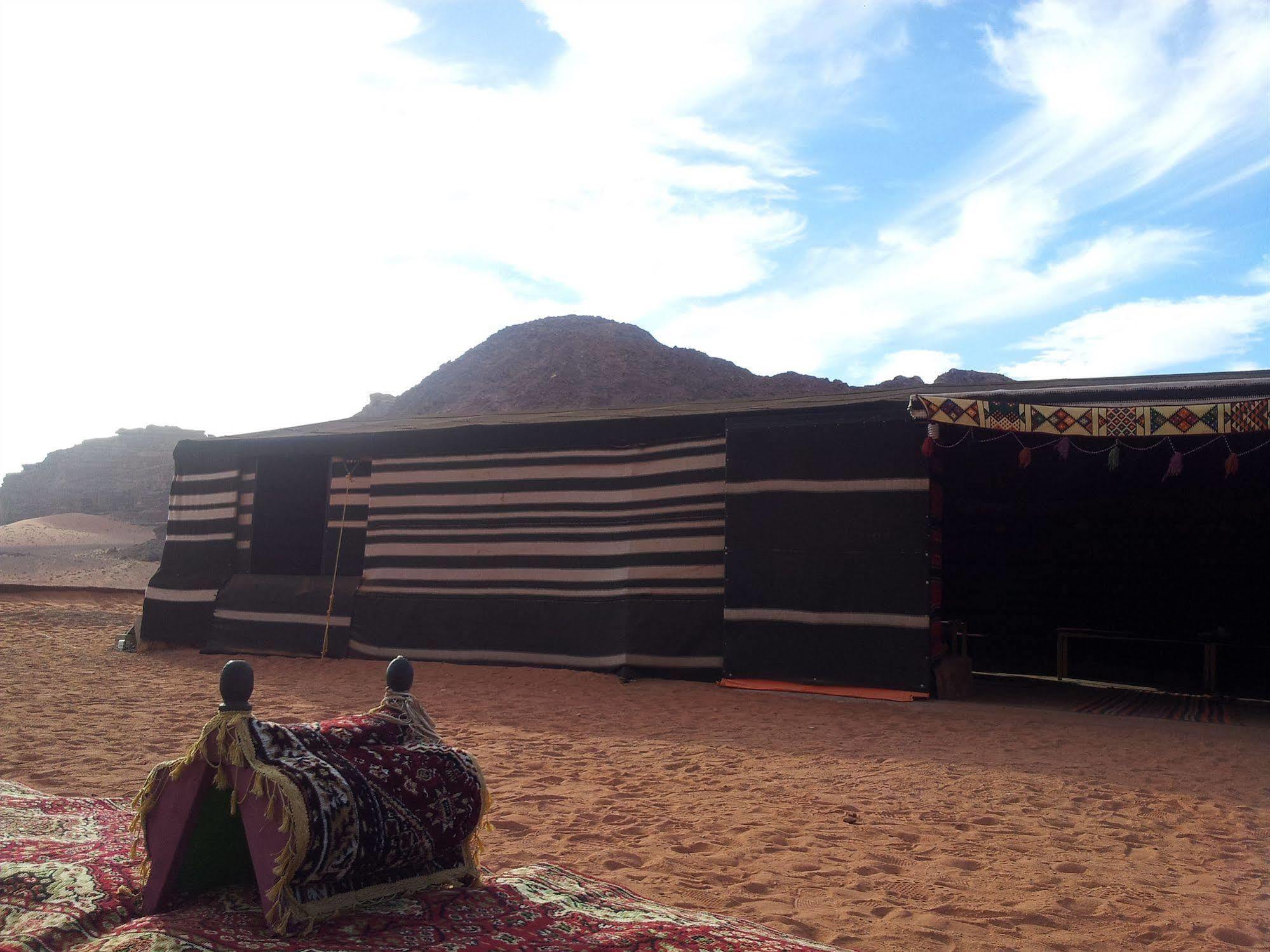 Wadi Rum Caravan Camp Exterior photo