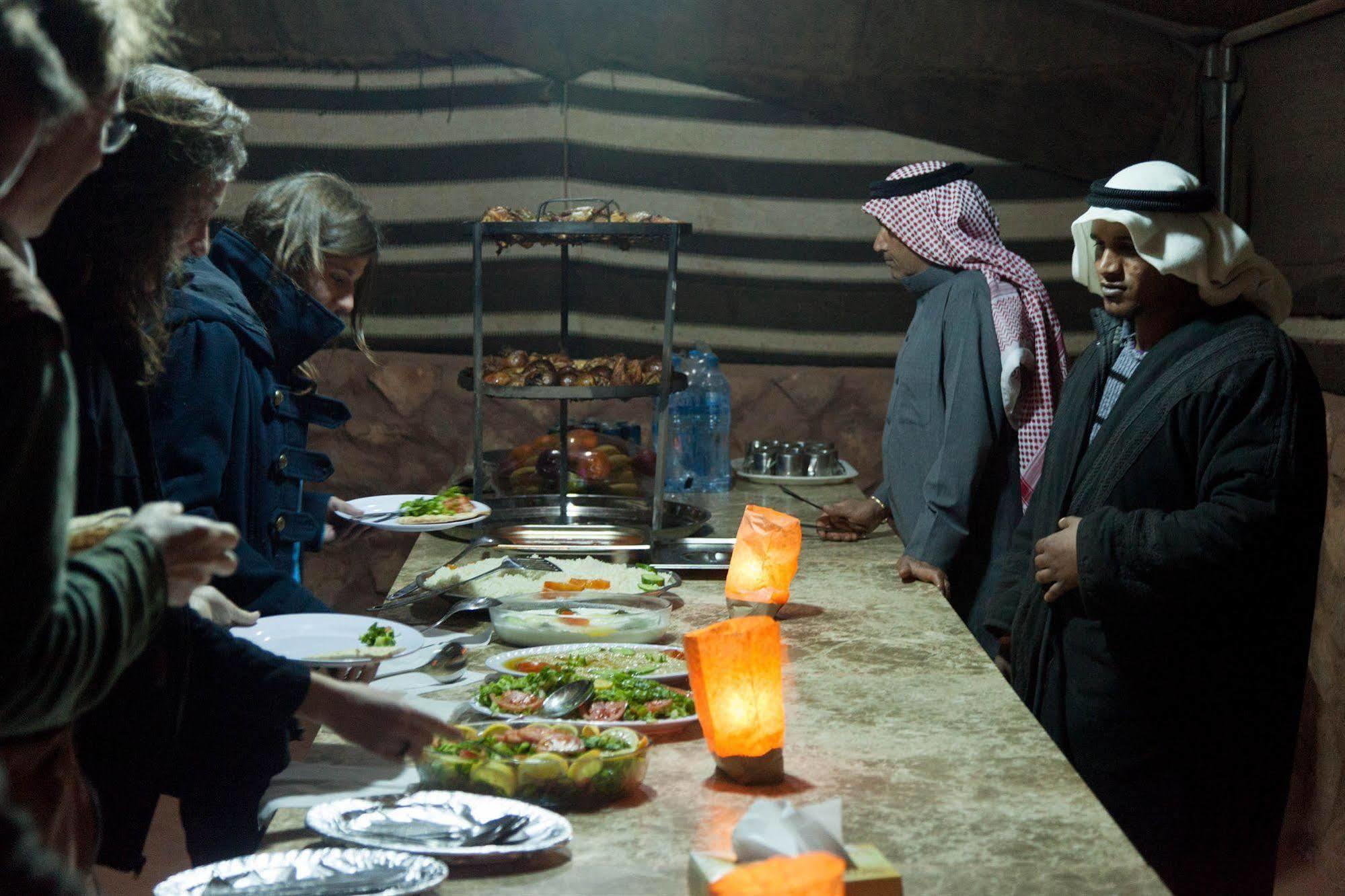 Wadi Rum Caravan Camp Exterior photo